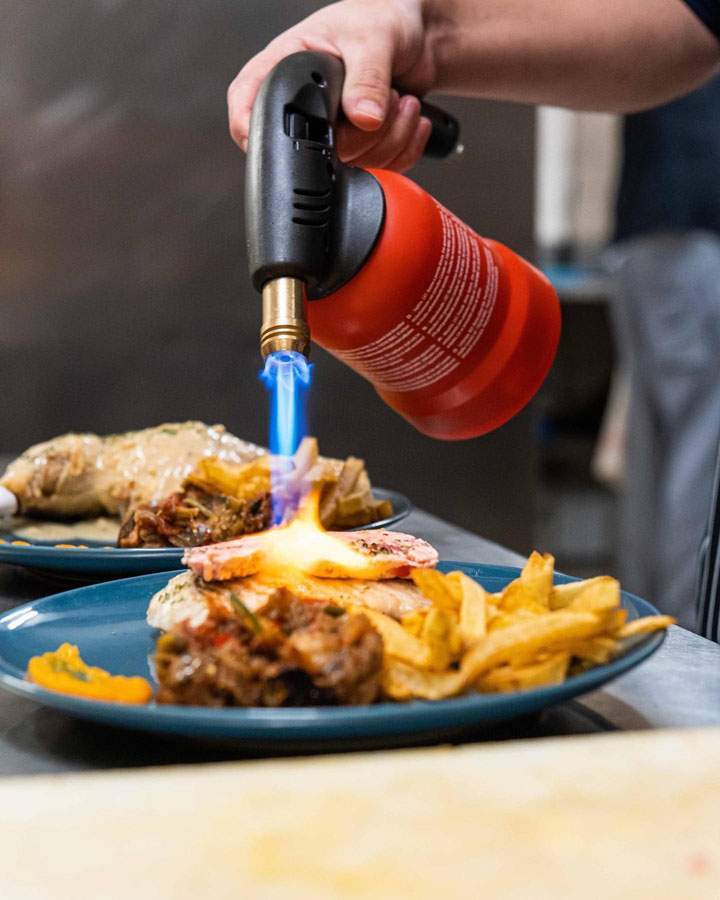 Plat traditionnel français Montluçon